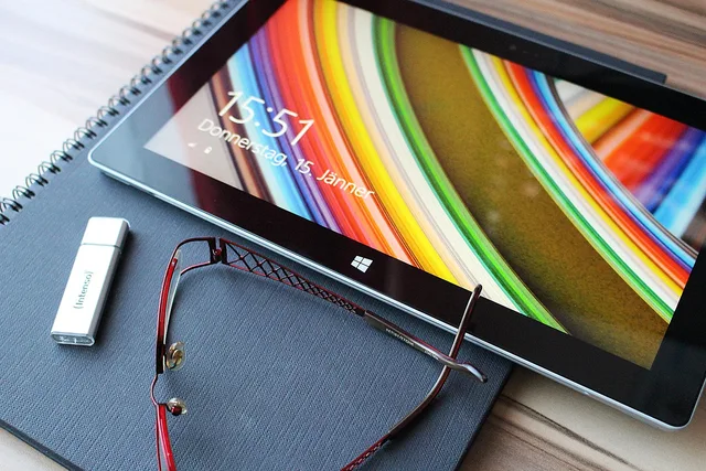 tablet, touch screen, reading glasses, usb stick, memory stick, glasses, surface, workplace, tablet, tablet, tablet, tablet, tablet. Selecting multilingual social tools by task, evidence and the cost of leaving